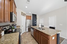 172 Bonhomme Circle photo 4