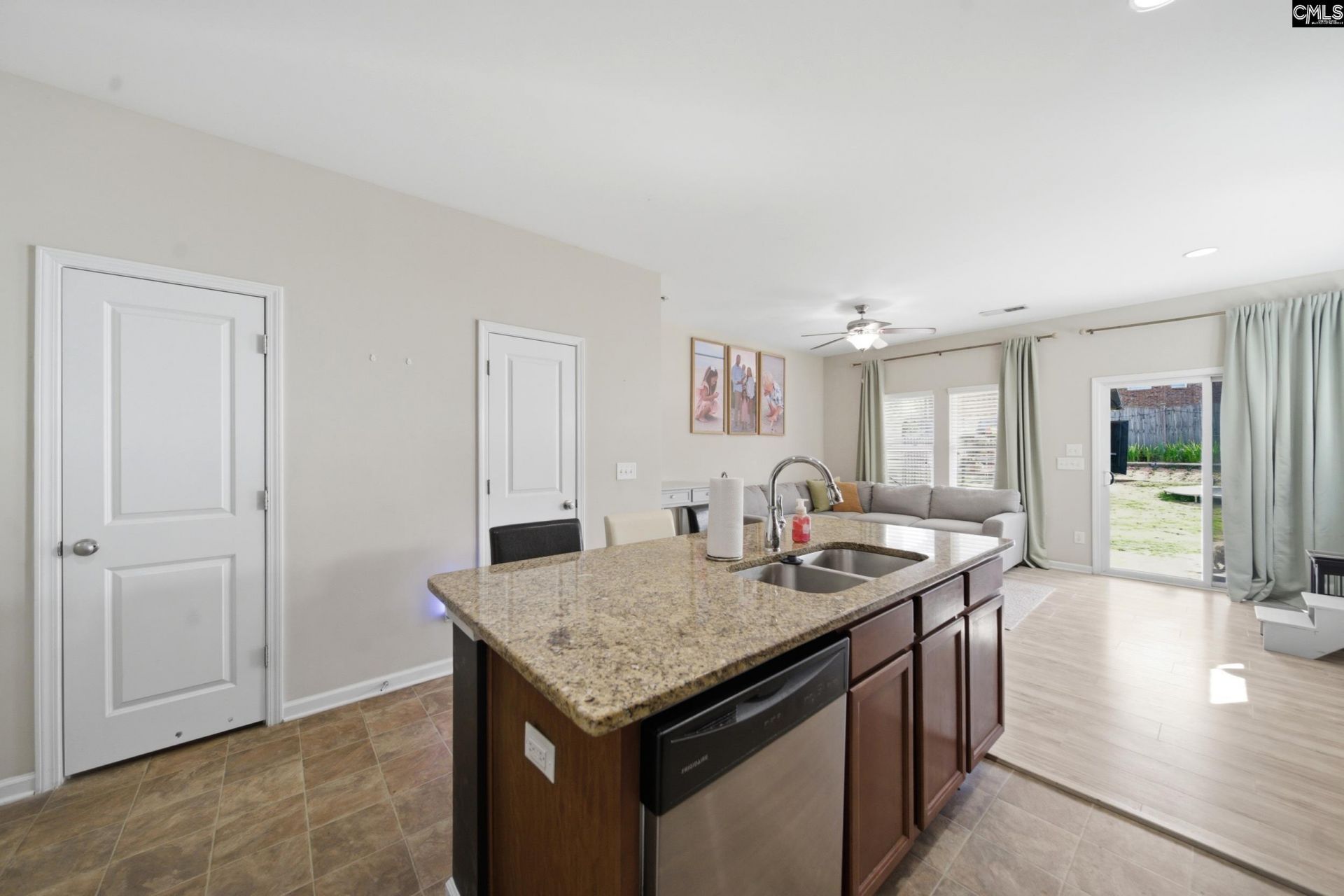 172 Bonhomme Circle Photo 6