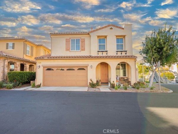 27117 Eden Court, Newhall, CA 91350