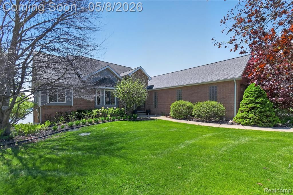 8955 Sandy Ridge Drive, White Lake Township, MI 48386 Main Photo