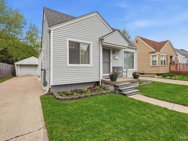 15817 Beech Daly Road, Redford Twp, MI 48239