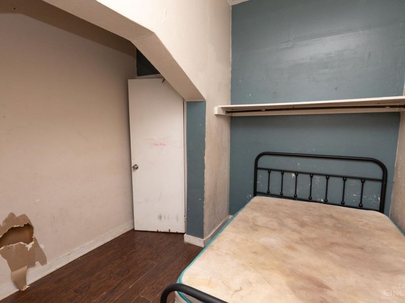 207 Warner Street, Cincinnati, OH 45219 Photo 6