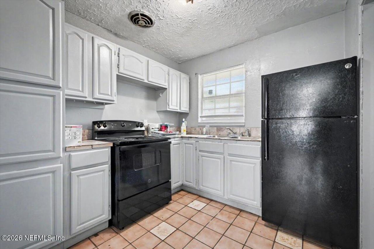 9504 Waynesboro Avenue, Jacksonville, FL 32208 Photo