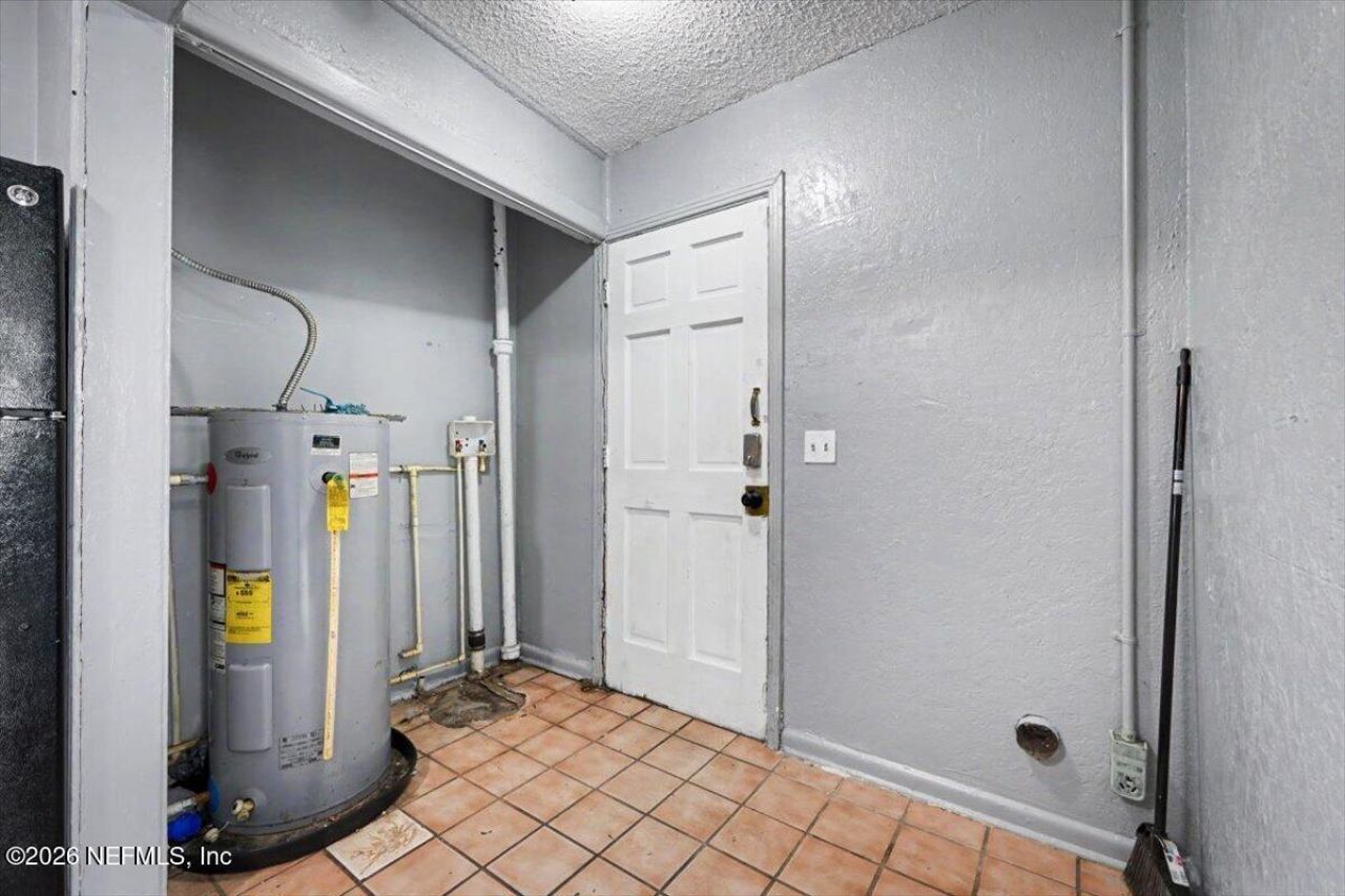 9504 Waynesboro Avenue, Jacksonville, FL 32208 Photo