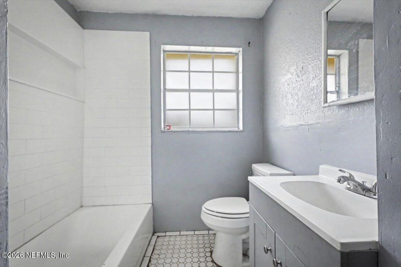 9504 Waynesboro Avenue, Jacksonville, FL 32208 Photo