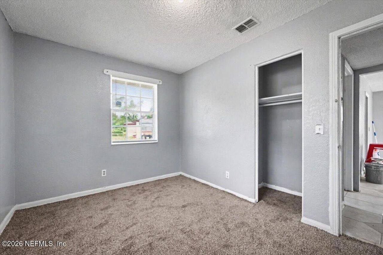 9504 Waynesboro Avenue, Jacksonville, FL 32208 Photo