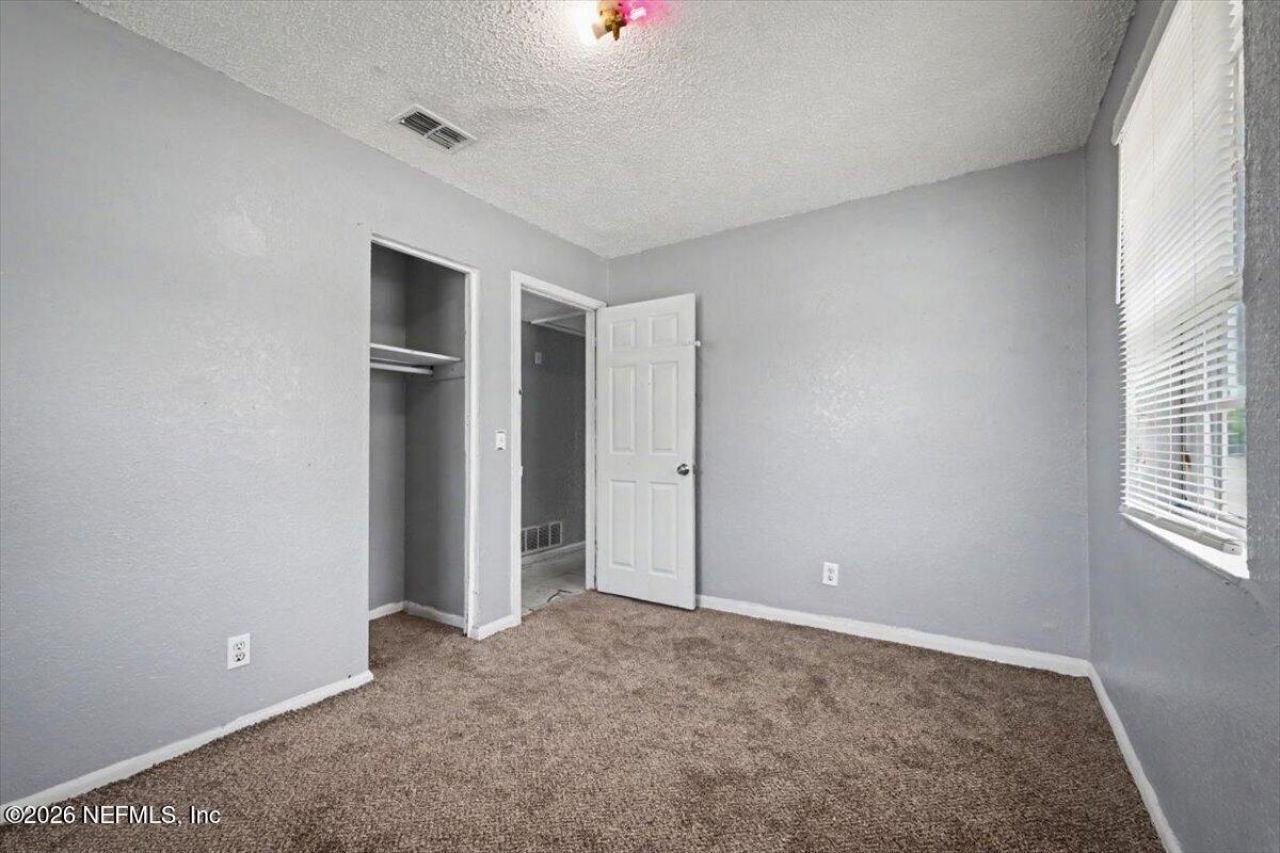 9504 Waynesboro Avenue, Jacksonville, FL 32208 Photo