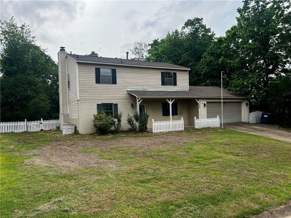 1123 W 19th Terrace , Russellville, AR 72801