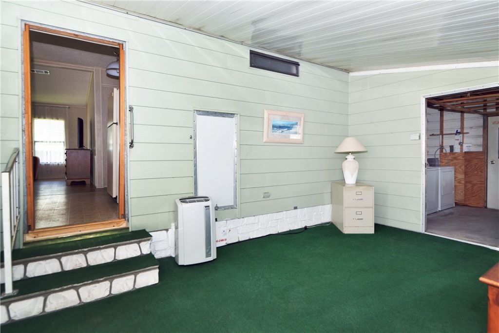 642 Periwinkle Circle, Sebastian, FL 32976 Photo
