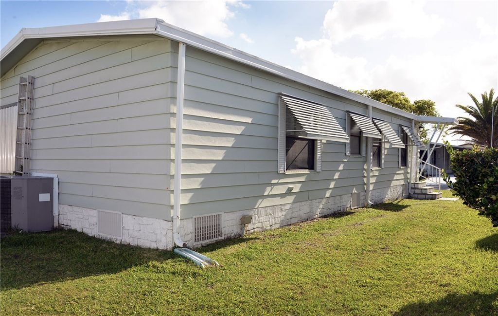 642 Periwinkle Circle, Sebastian, FL 32976 Photo