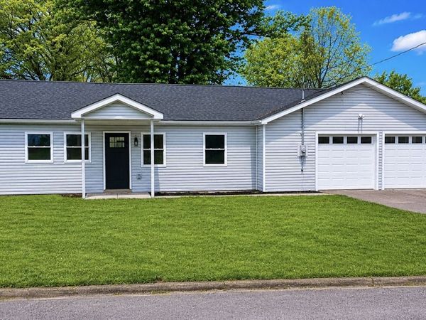 422 Franklin Street, Sharpsville, PA 16150