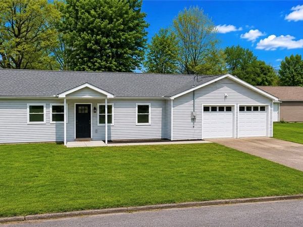 422 Franklin Street, Sharpsville, PA 16150