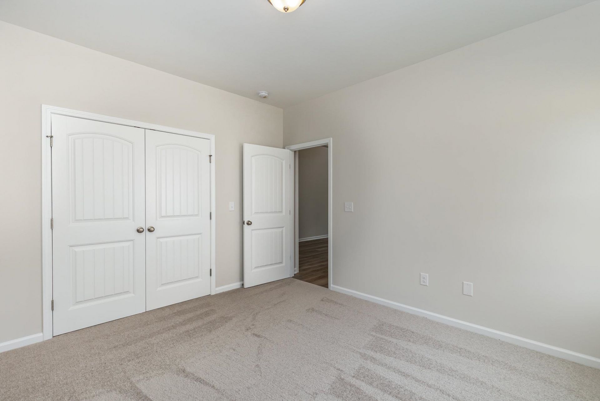 924 Woodside Dr. Photo 19