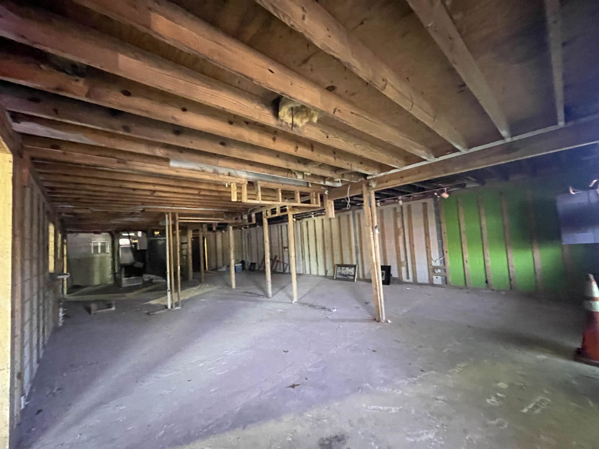 7736 N Kings Hwy. Photo 12