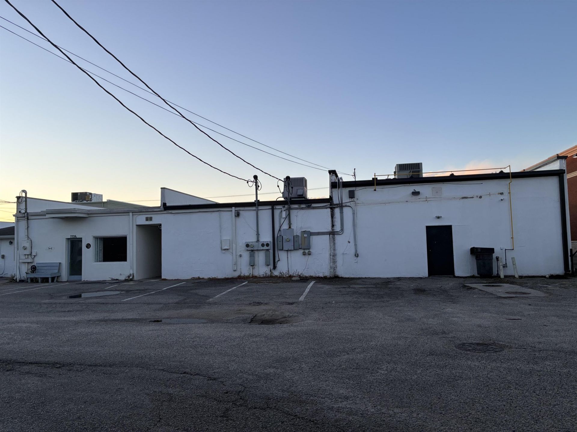 7736 N Kings Hwy. Photo 32