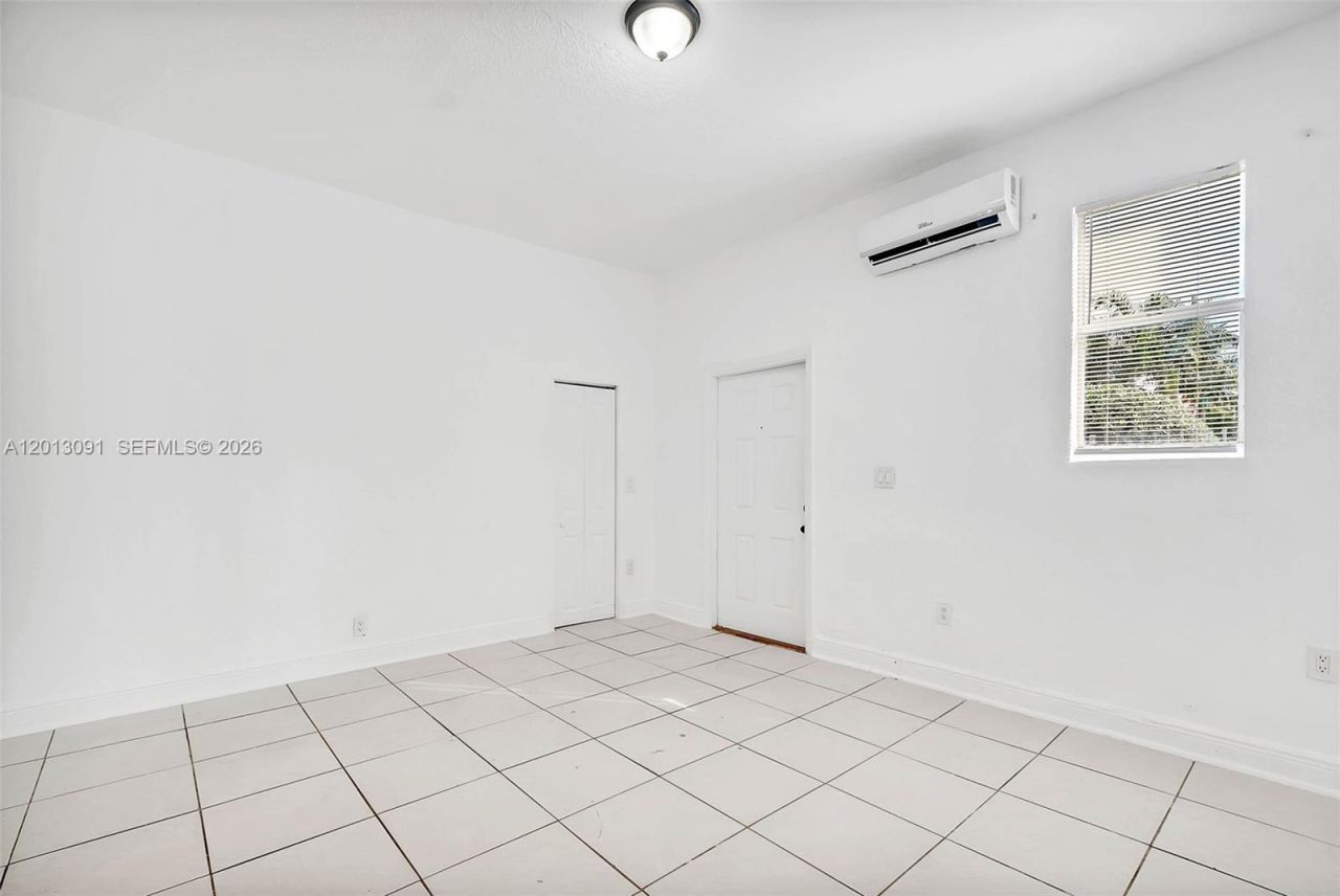 50 NW 79th St , Unit 4, Miami, FL 33150 Photo