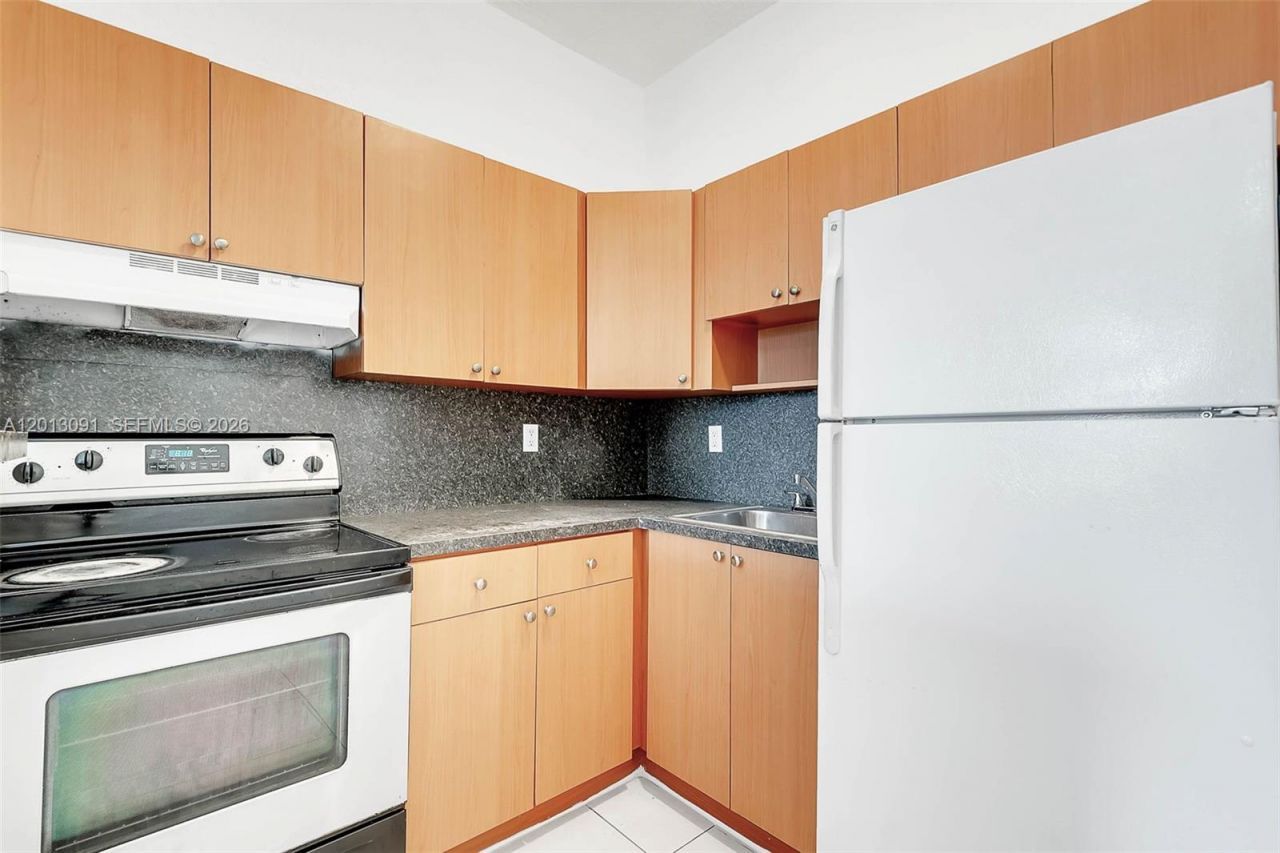 50 NW 79th St , Unit 4, Miami, FL 33150 Photo