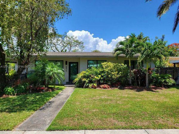 8575 SW 125th St , Unit 8575, Miami, FL 33156