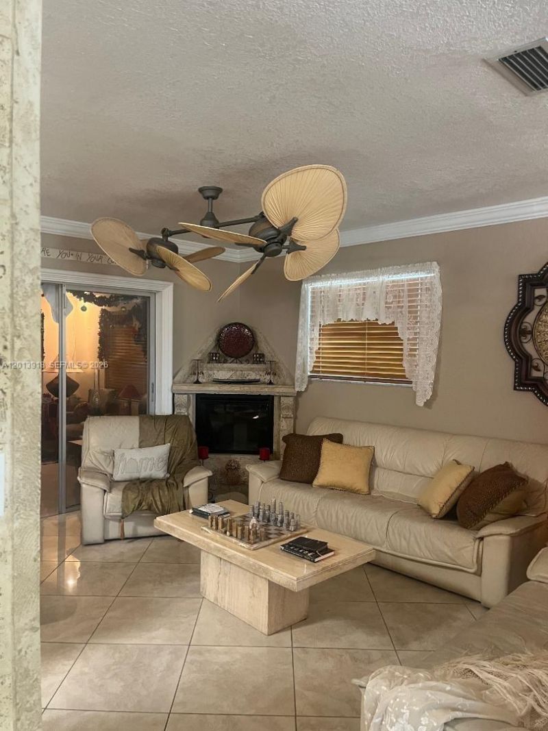 2525 SW 107th Ct , Miami, FL 33165 Photo