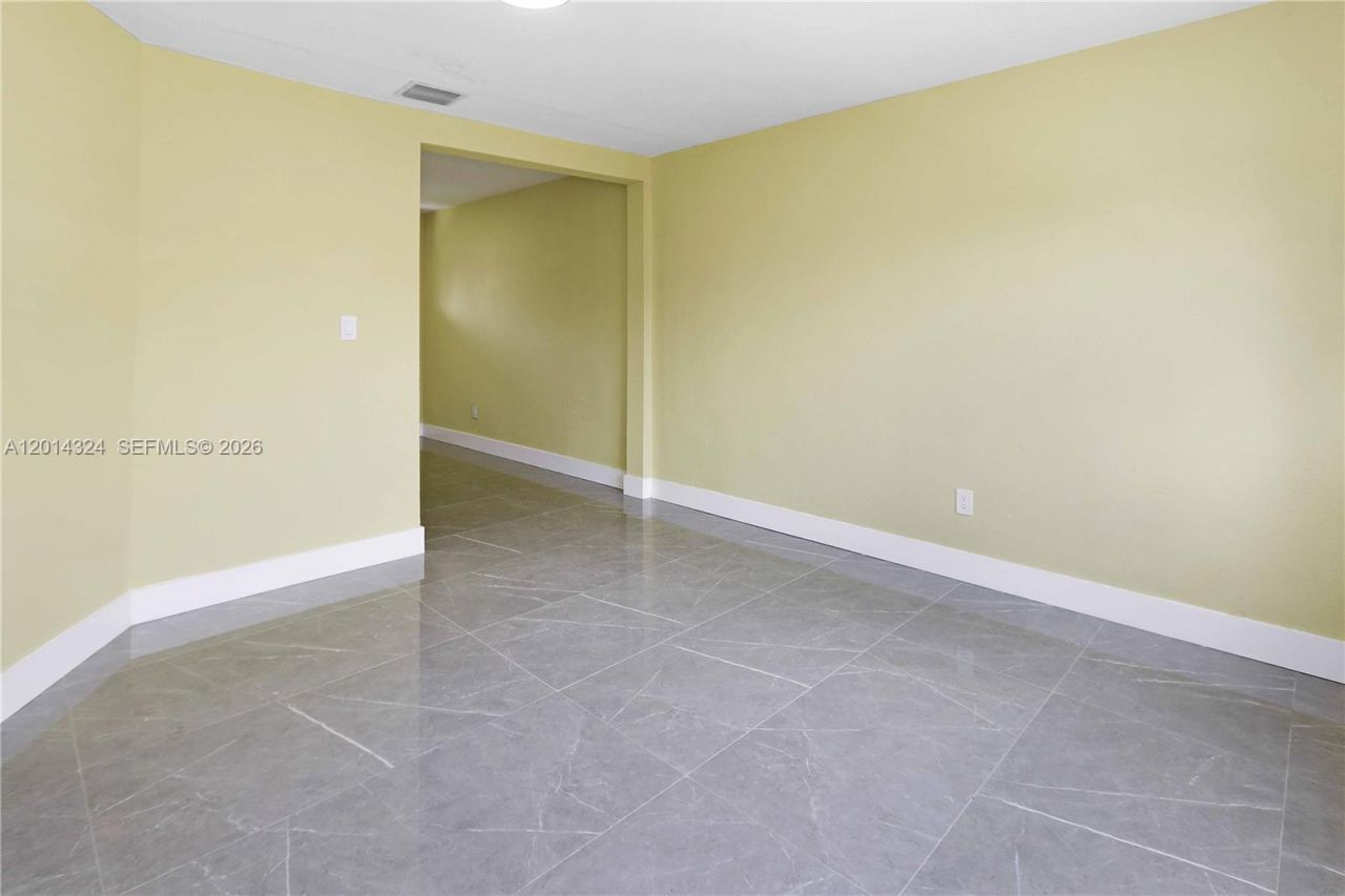1430 NW 2nd Ave , Florida City, FL 33034 Photo