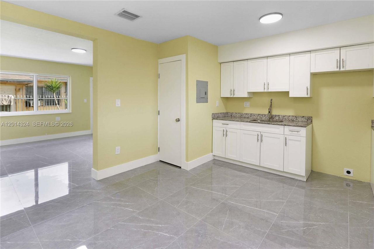 1430 NW 2nd Ave , Florida City, FL 33034 Photo