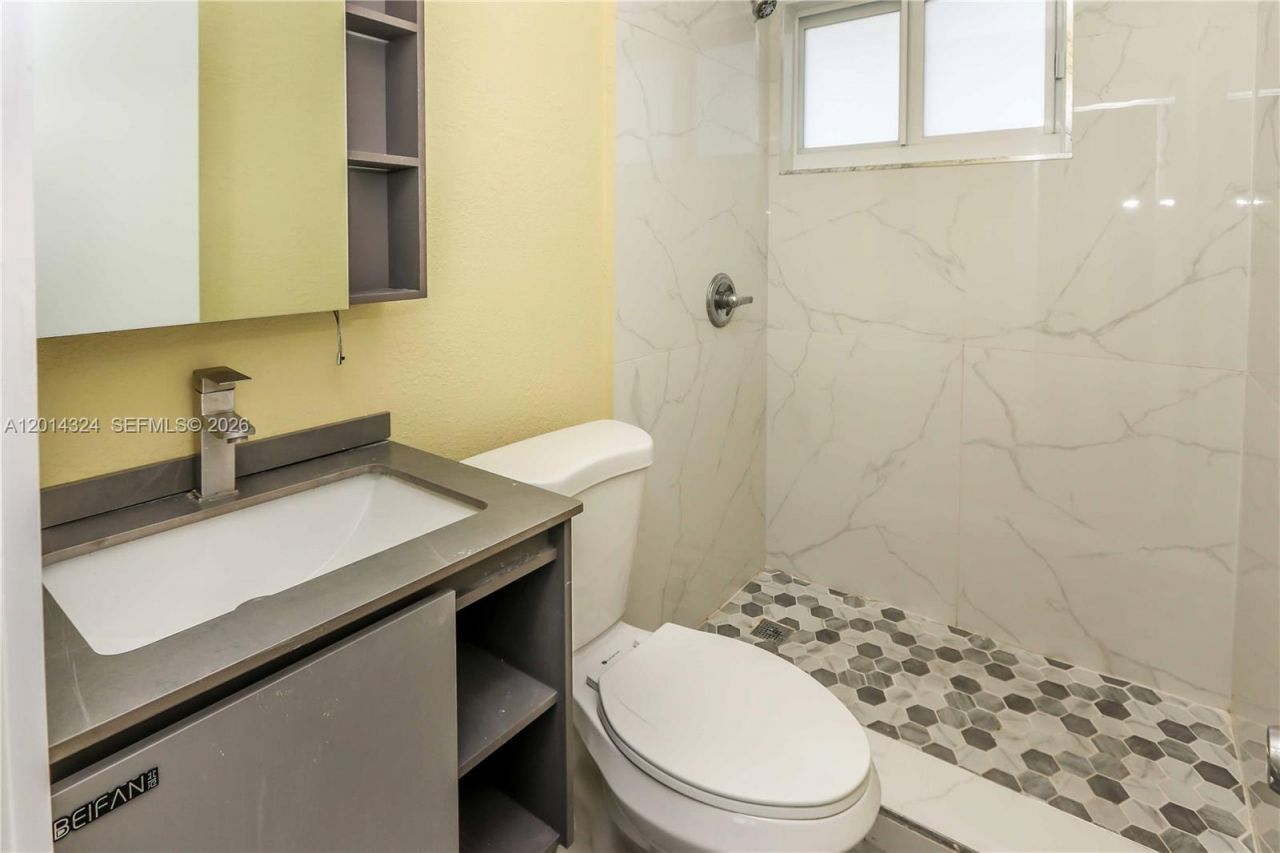1430 NW 2nd Ave , Florida City, FL 33034 Photo