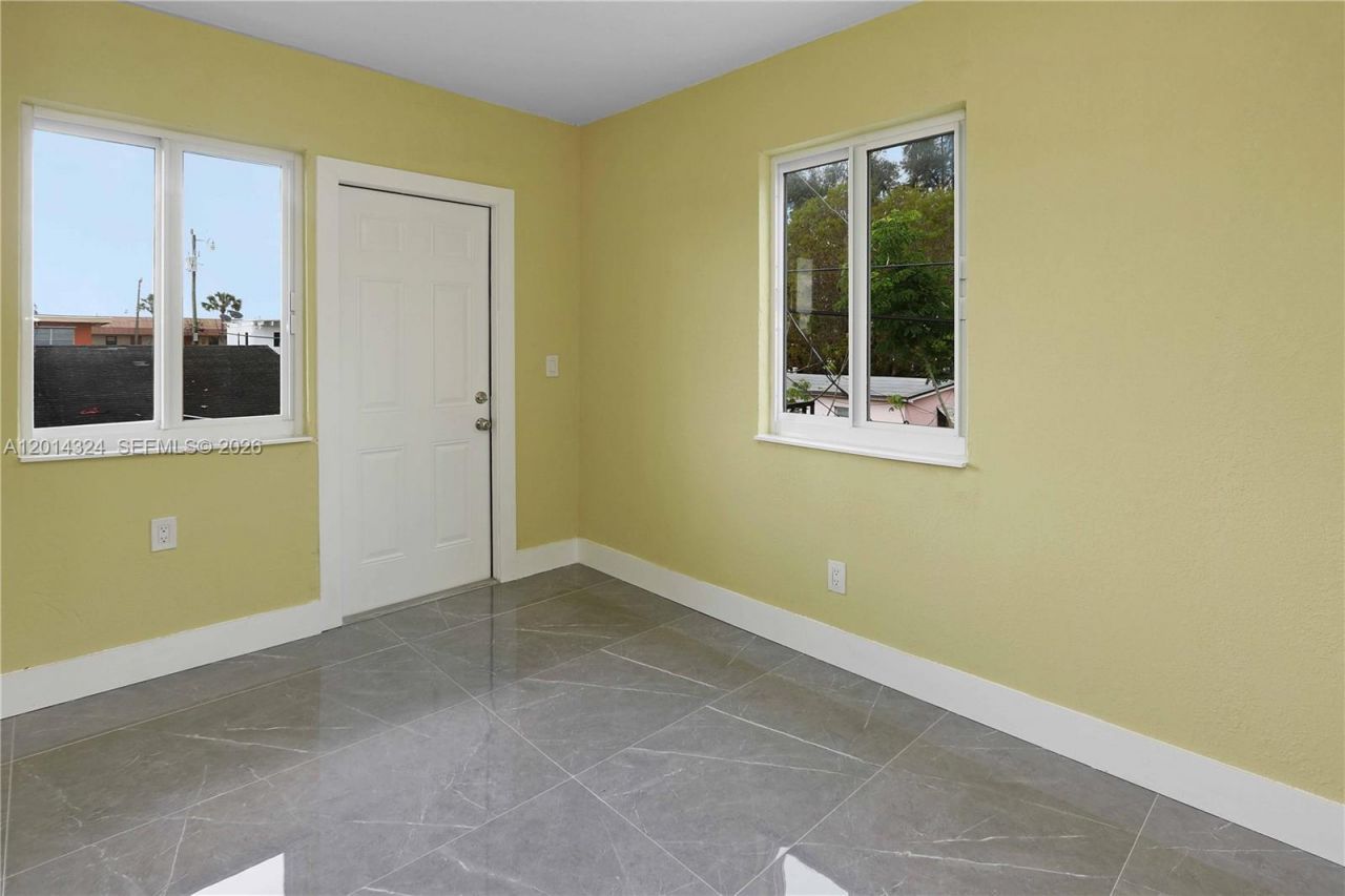 1430 NW 2nd Ave , Florida City, FL 33034 Photo