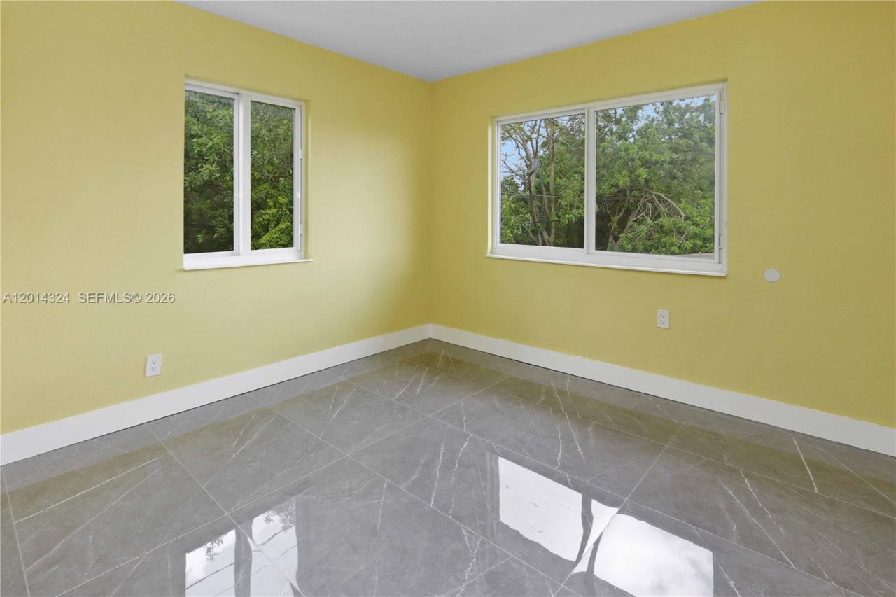 1430 NW 2nd Ave , Florida City, FL 33034 Photo