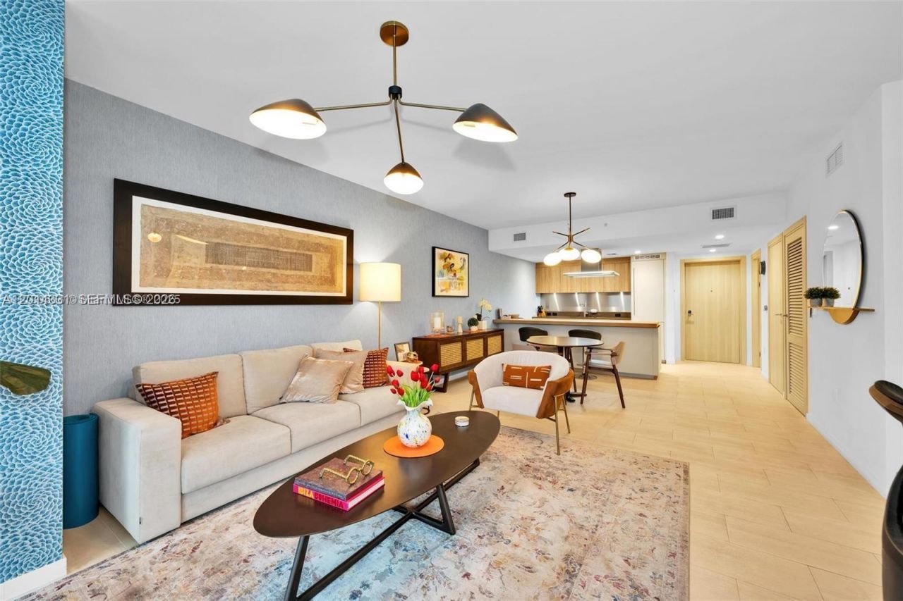 1000 Brickell Plz, Unit 3914, Miami, FL 33131 Photo