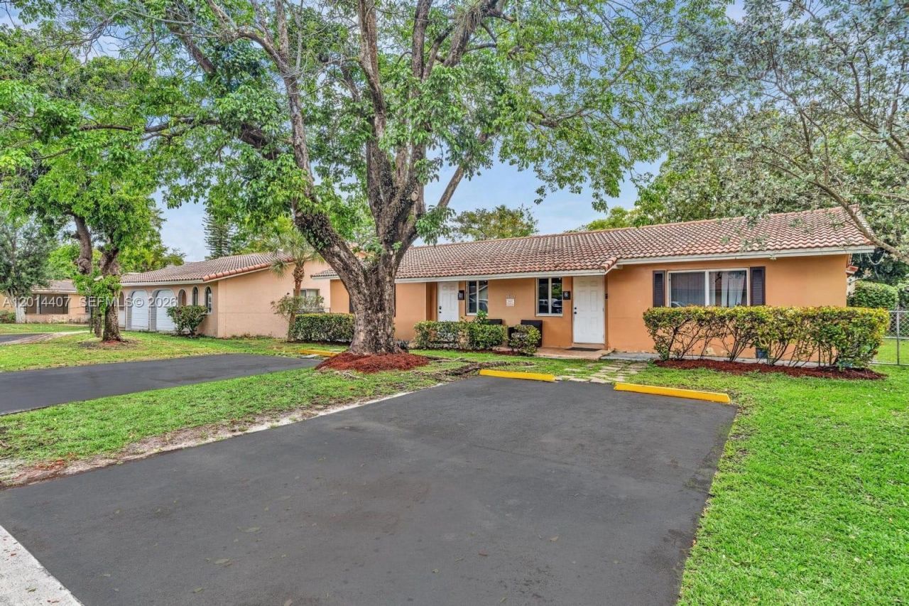 3691 NW 78th Ln , Coral Springs, FL 33065 Photo