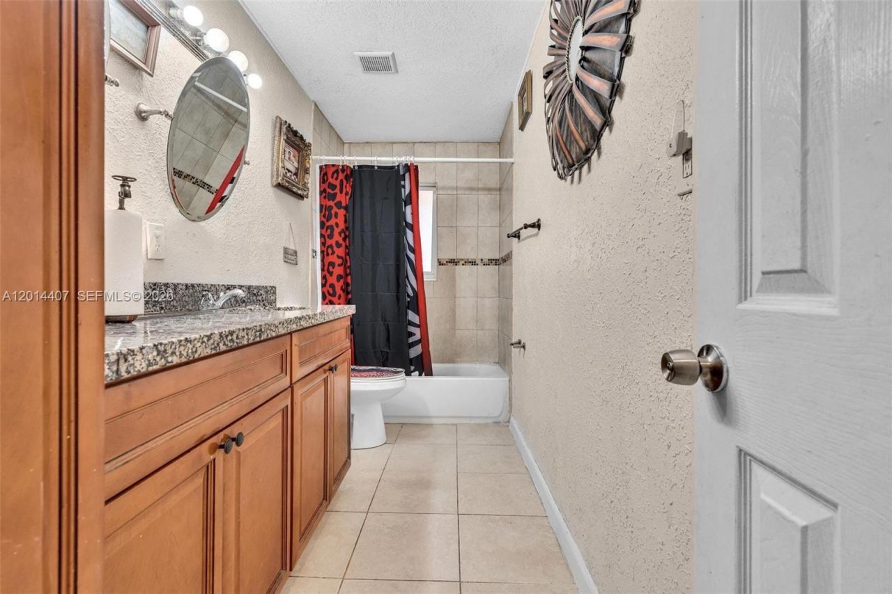 3691 NW 78th Ln , Coral Springs, FL 33065 Photo