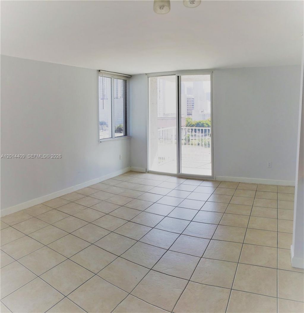850 N Miami Ave, Unit W-903, Miami, FL 33136 Photo