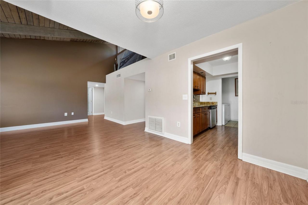 5973 Windhover Drive , Unit E06, Orlando, FL 32819 Photo