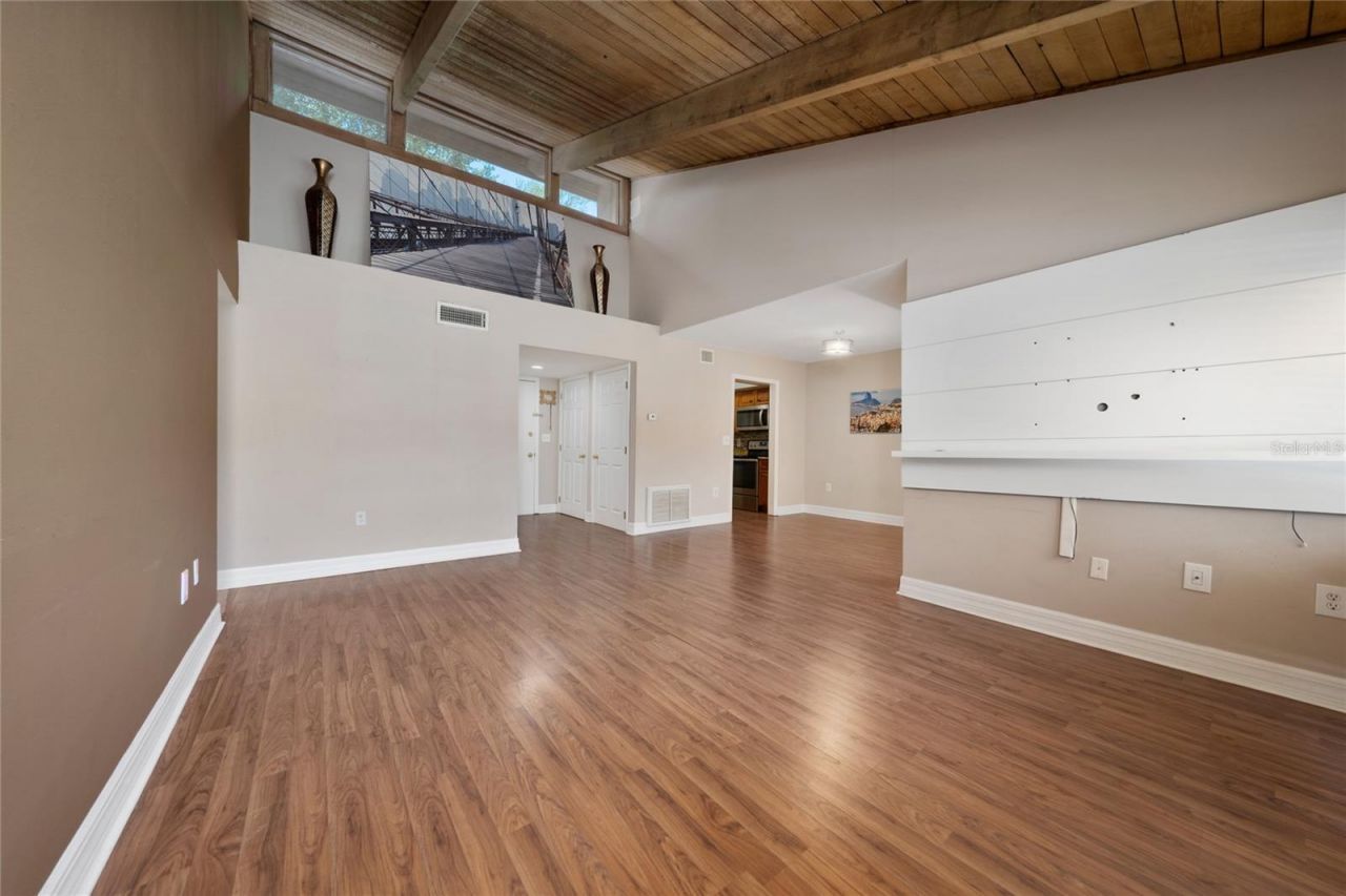 5973 Windhover Drive , Unit E06, Orlando, FL 32819 Photo