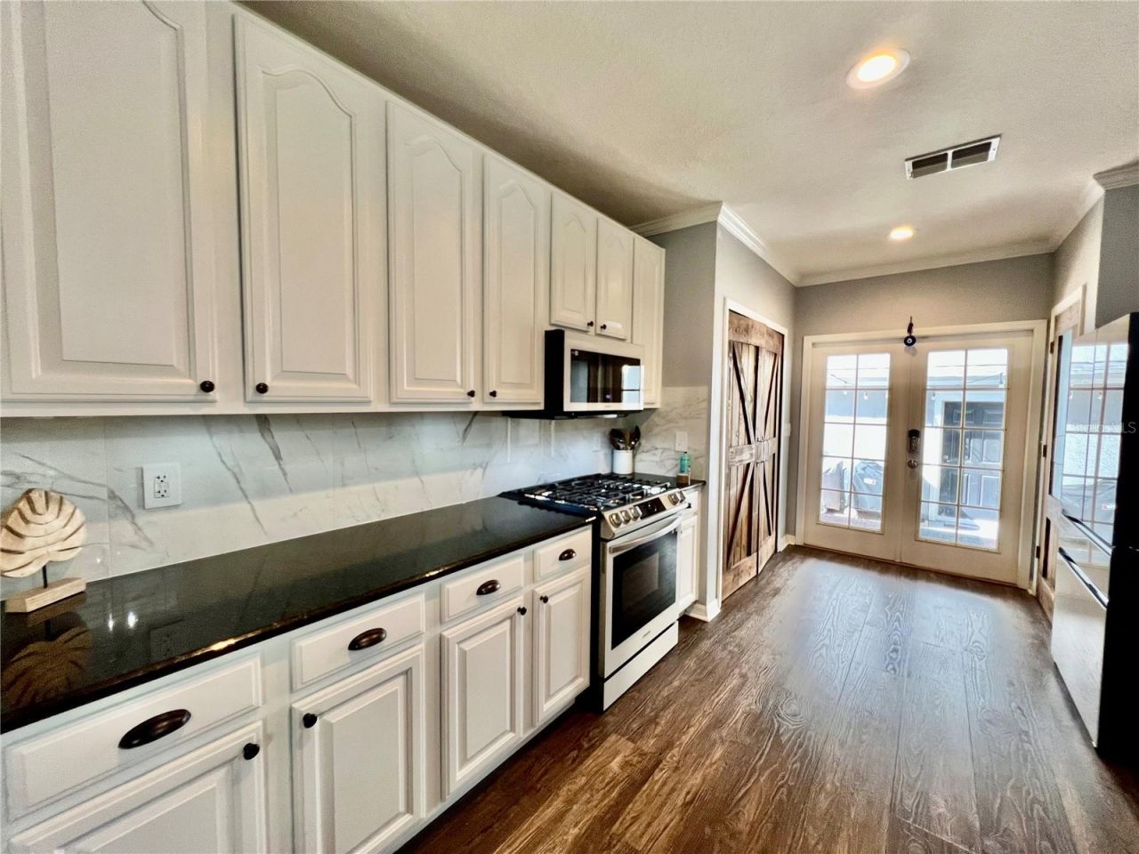 16112 Loneoak View Drive, Lithia, FL 33547 Photo