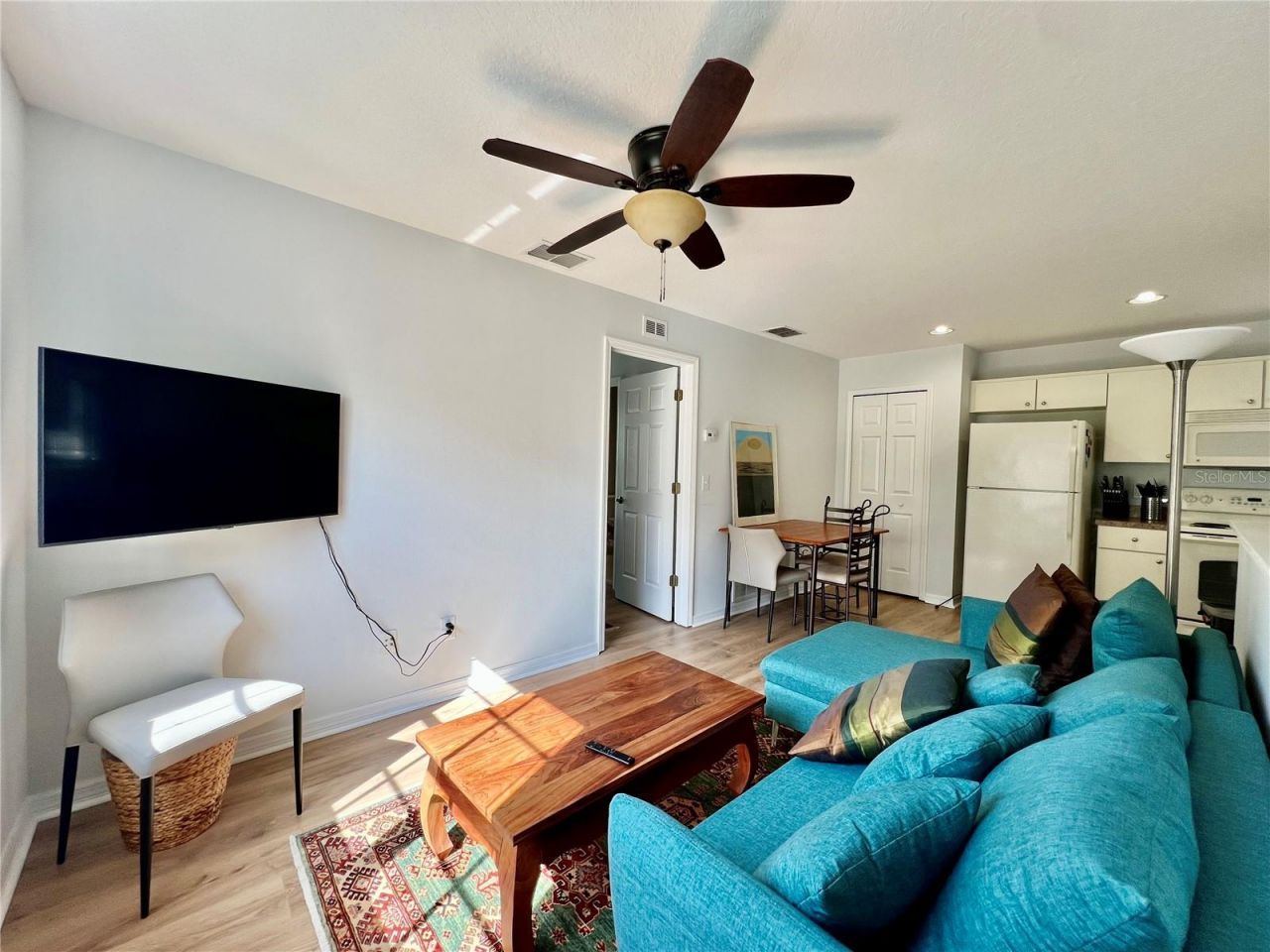 16112 Loneoak View Drive, Lithia, FL 33547 Photo