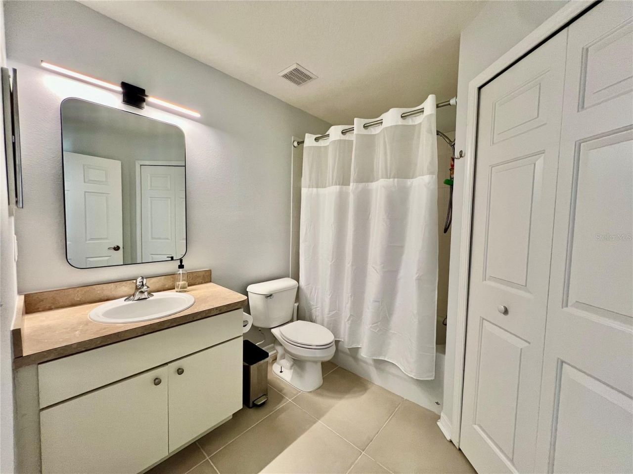 16112 Loneoak View Drive, Lithia, FL 33547 Photo