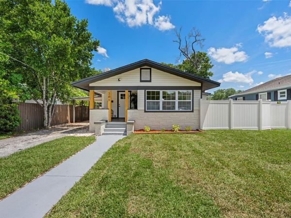 206 E NORTH STREET, TAMPA, FL 33604