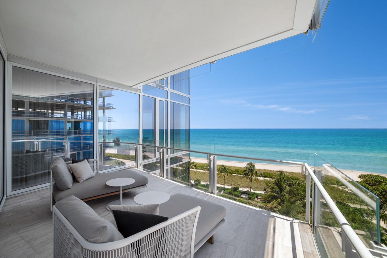 9001 Collins Avenue, Unit S-701, Surfside, FL 33154 Photo
