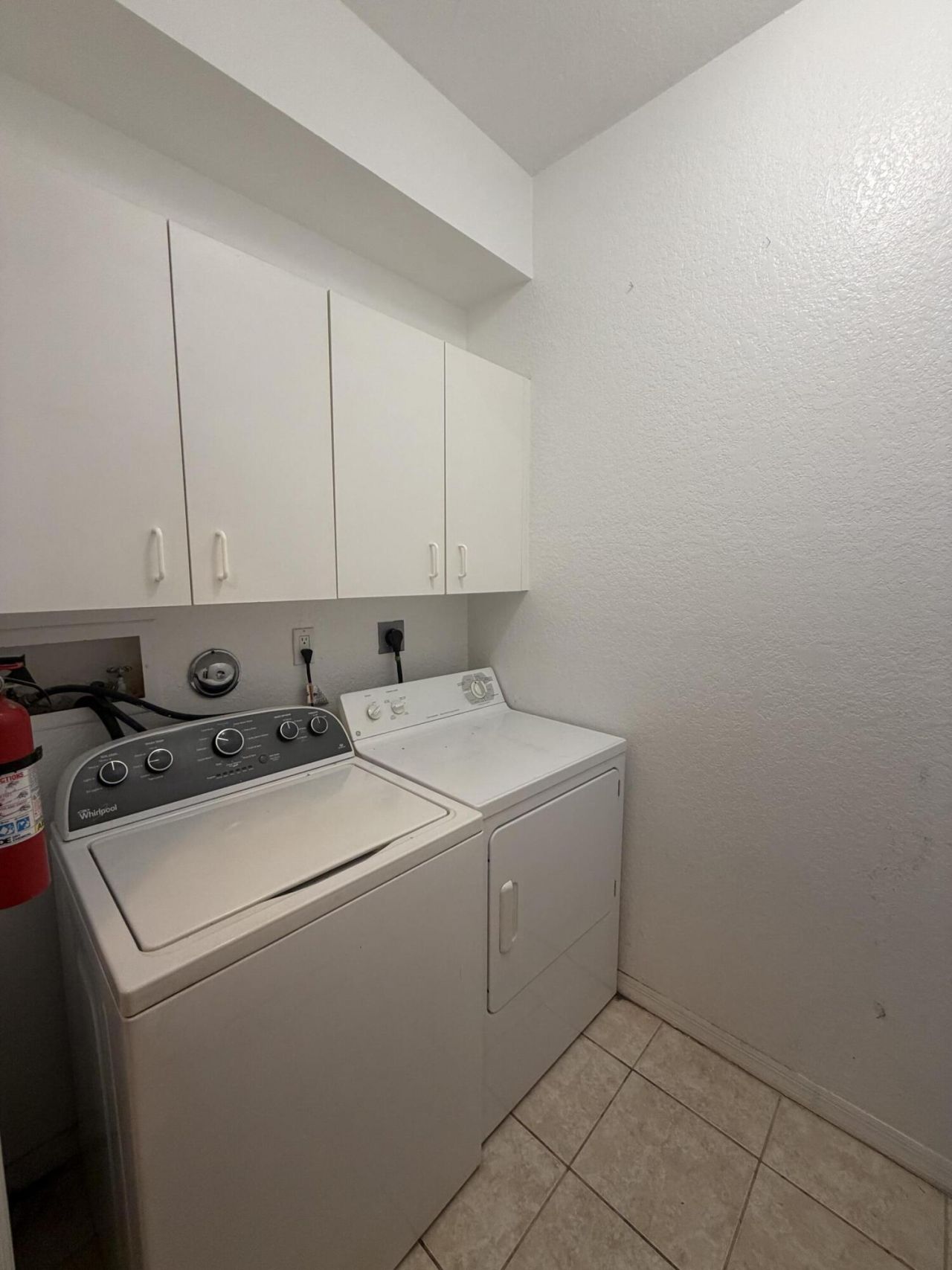 2401 E Aragon Boulevard, Unit 5, Sunrise, FL 33313 Photo