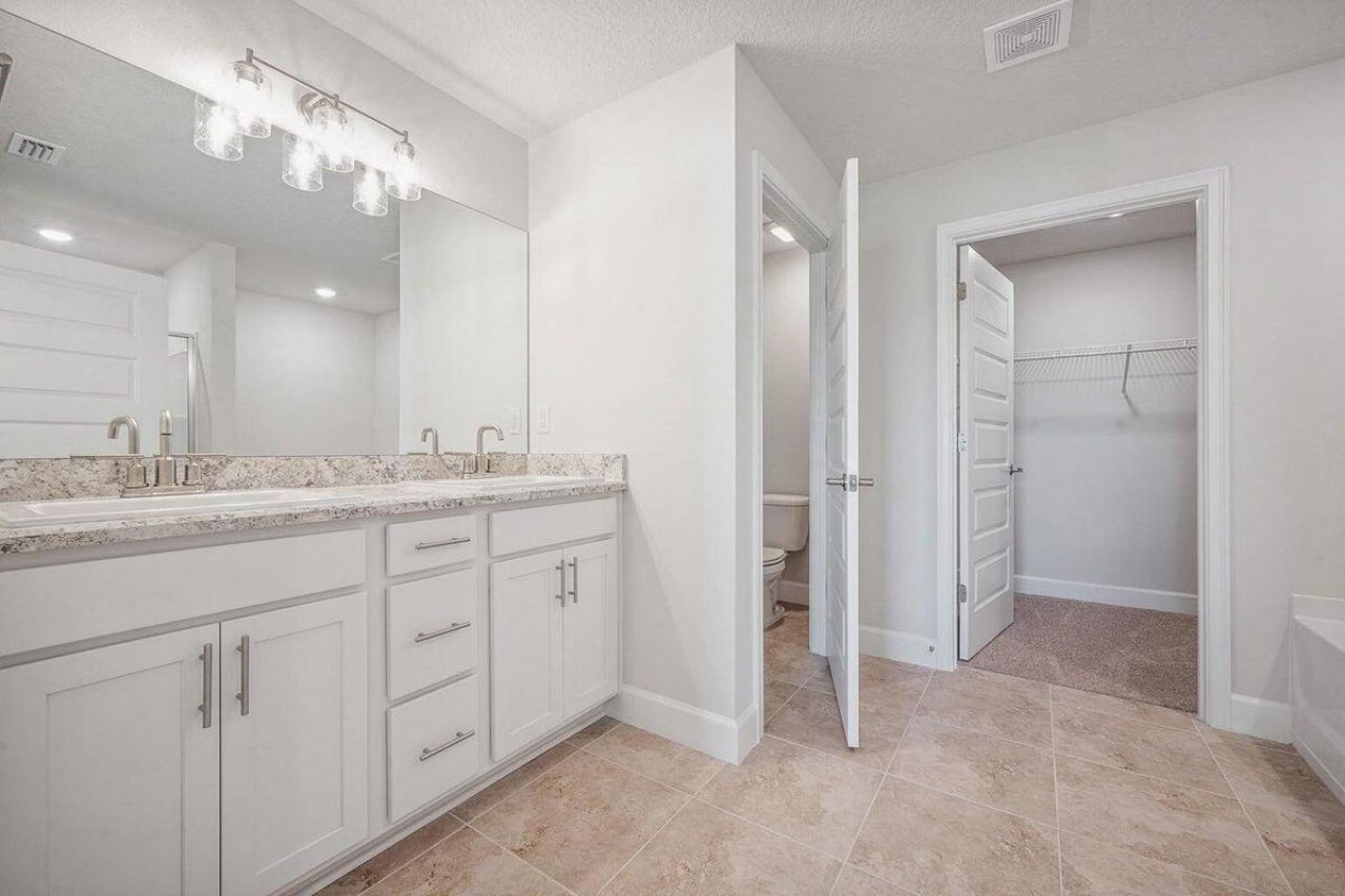 8615 Giovanni Avenue, Fort Pierce, FL 34951 Photo