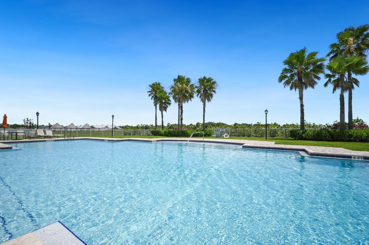 8615 Giovanni Avenue, Fort Pierce, FL 34951 Photo