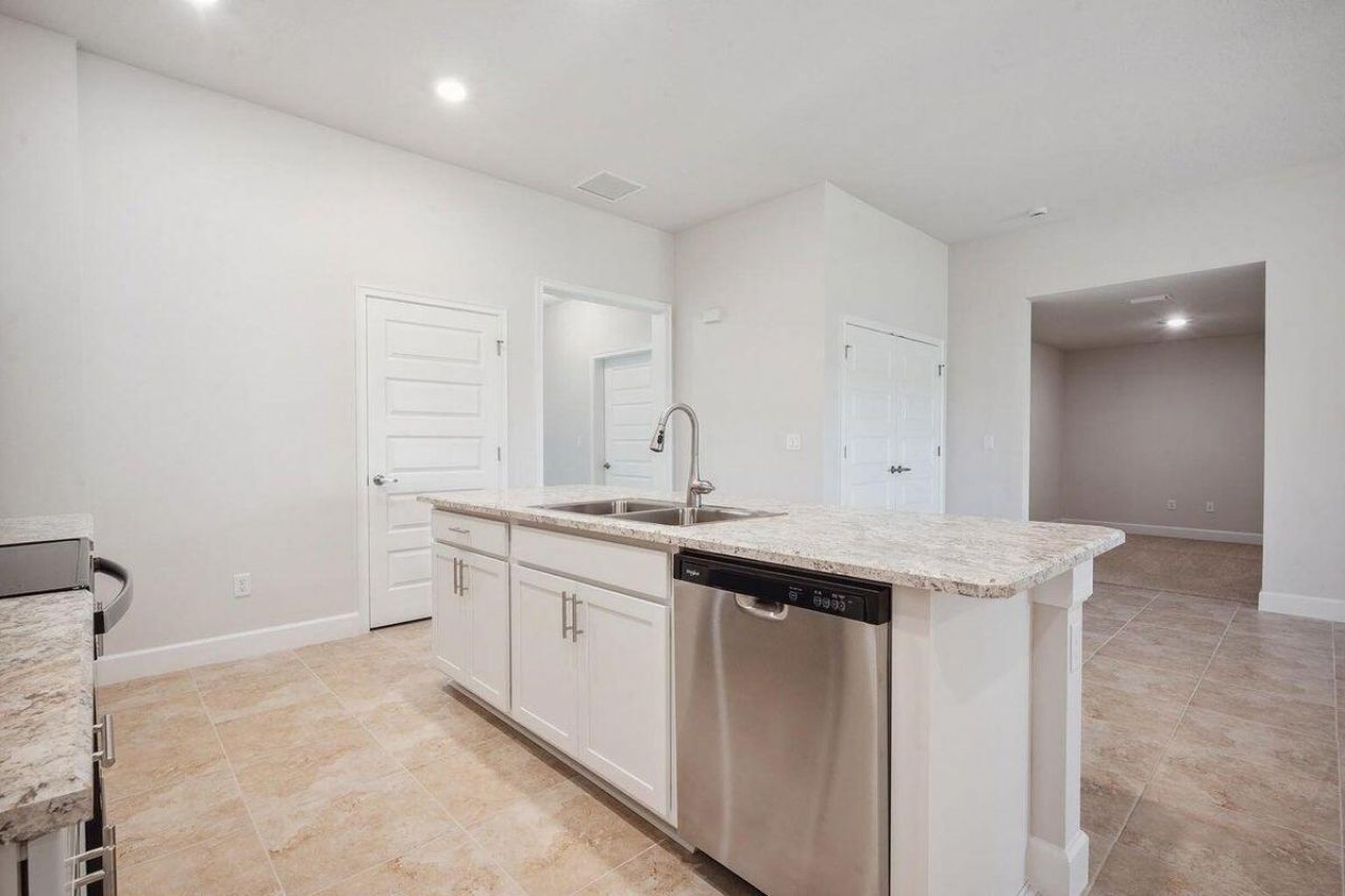 8615 Giovanni Avenue, Fort Pierce, FL 34951 Photo