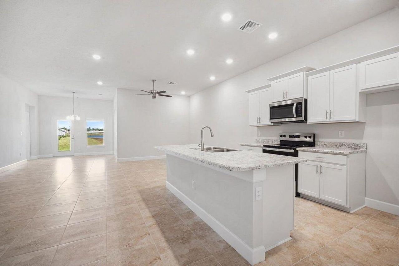 8615 Giovanni Avenue, Fort Pierce, FL 34951 Photo