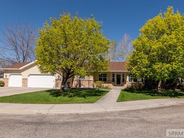 4131 Colonial Way, IDAHO FALLS, ID 83404