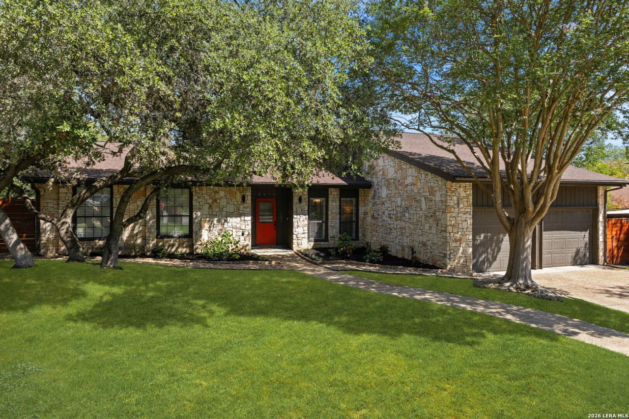 3614 Woodrose Cir, San Antonio, TX 78247 Main Photo