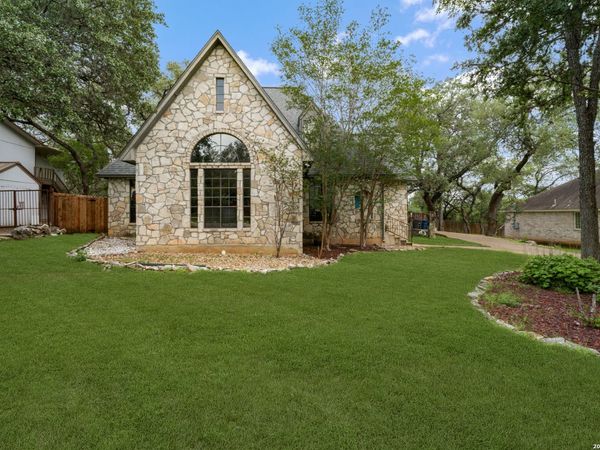 2126 PIPESTONE DR, San Antonio, TX 78232