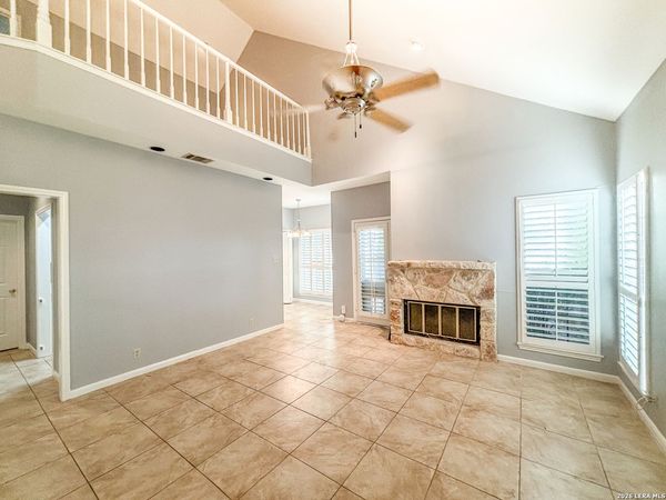 7 Chapel Hill Circle, Unit 7, San Antonio, TX 78240