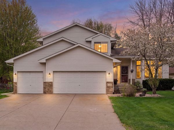 936 143rd Avenue NW, Andover, MN 55304