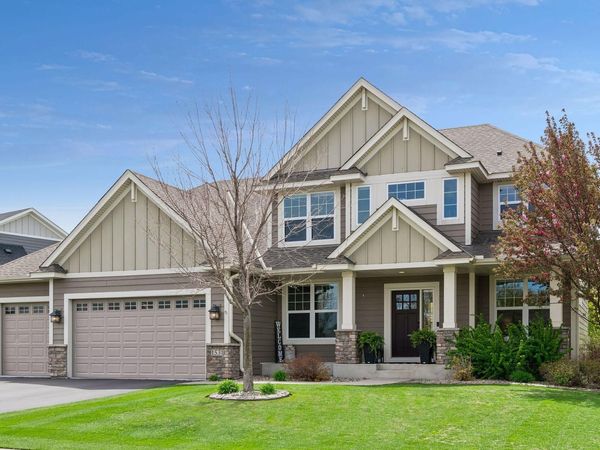 1531 Camden Ridge Drive, Chanhassen, MN 55317